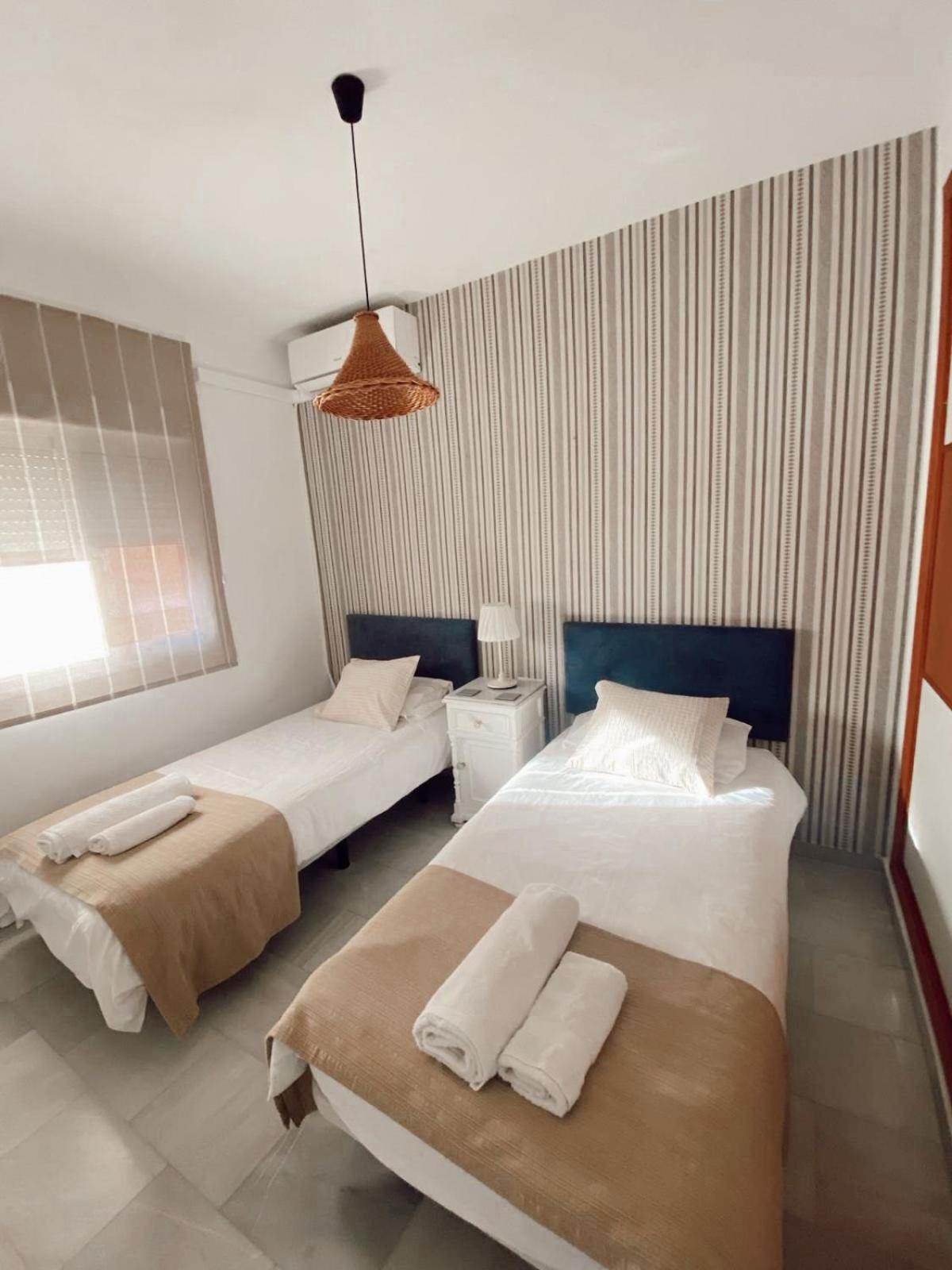 Apartamento Melina Arlu - Barrio La Victoria Málaga Exterior foto